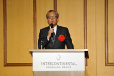 小林馨歯学部長