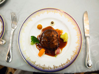 口の中でとろけるお肉