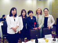 支部懇親会女性