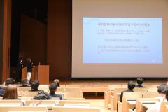 鶴見大学歯学部附属病院臨床研修医に竹内会長が講義