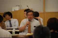 副議長の荊木支部長