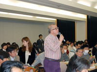 質疑応答の様子